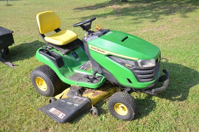 Image of John Deere S140 equipment image 4