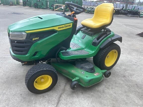 Image of John Deere S180 equipment image 1