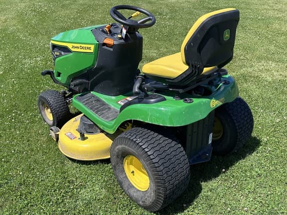 Image of John Deere S220 equipment image 4