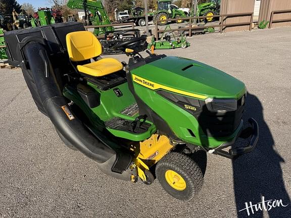 Image of John Deere S220 Primary image