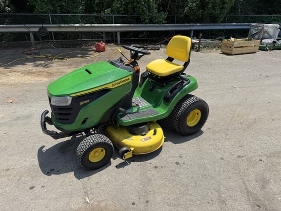 Image of John Deere S220 equipment image 1