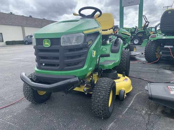 Image of John Deere S220 equipment image 1