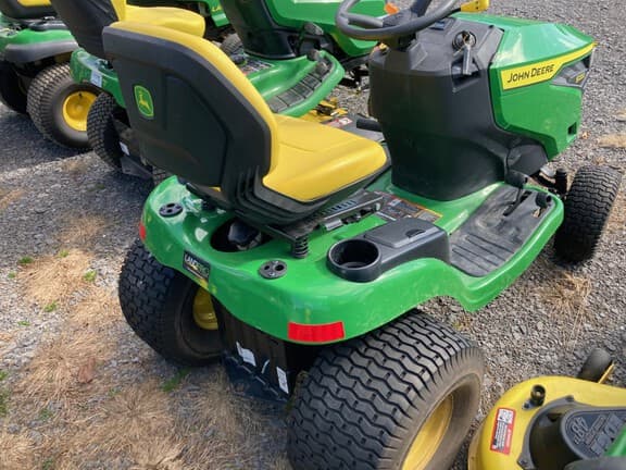 Image of John Deere S220 equipment image 4