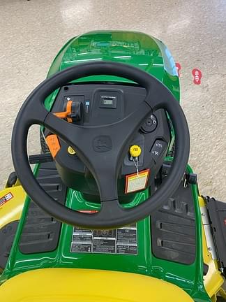 Image of John Deere S240 equipment image 4