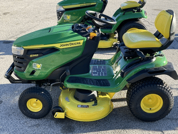 Main image John Deere S240