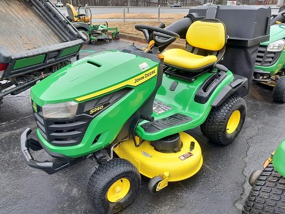 Image of John Deere S240 Primary image