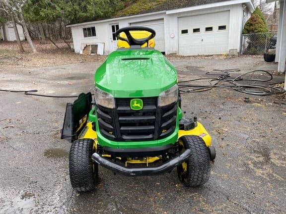 Image of John Deere S240 equipment image 1