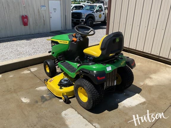 Image of John Deere S240 equipment image 2