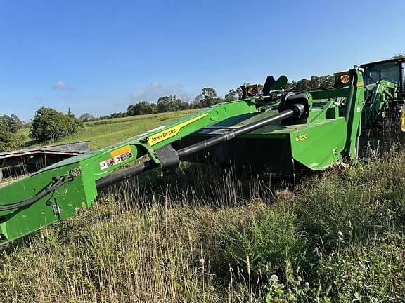 Image of John Deere S250 equipment image 1