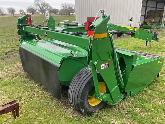 Image of John Deere S300 equipment image 2