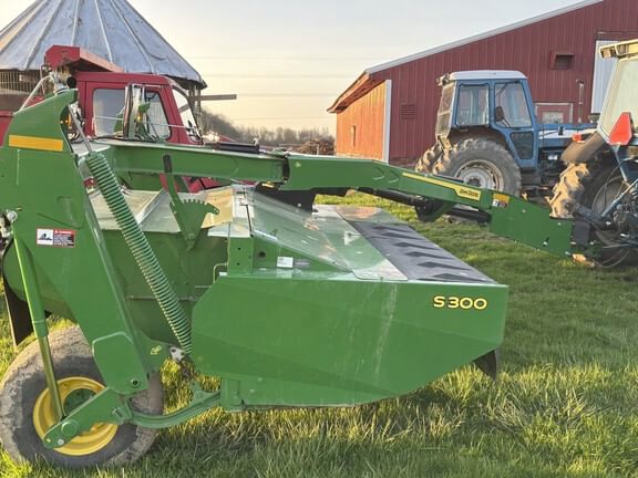 2022 John Deere S300 Equipment Image0