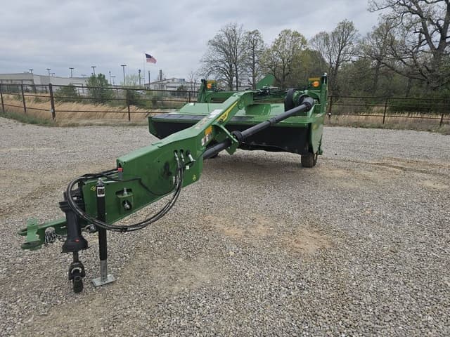 Image of John Deere S300 equipment image 3