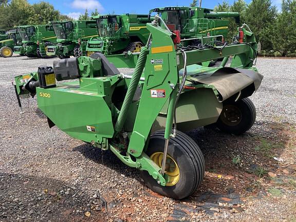 Image of John Deere S300 equipment image 2