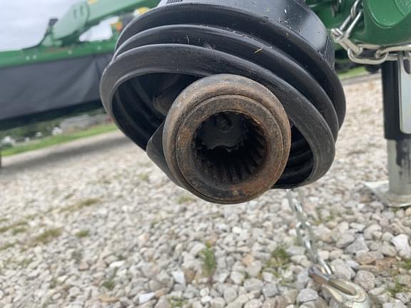 Image of John Deere S300 equipment image 4