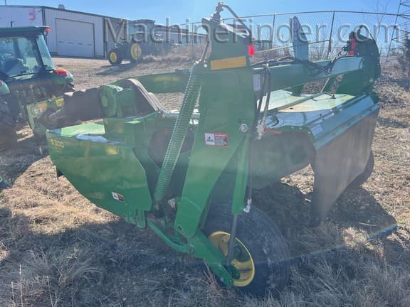 Image of John Deere S300 equipment image 3