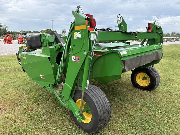 Image of John Deere S300 equipment image 2