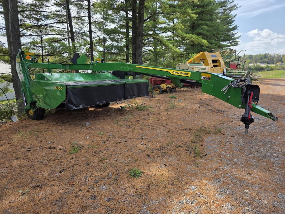 Image of John Deere S300 Primary image