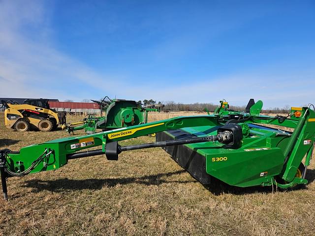 Image of John Deere S300 equipment image 3