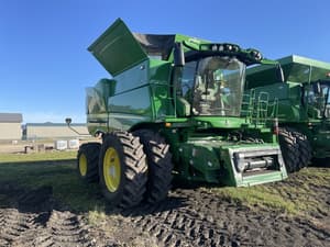 2022 John Deere S760 Image