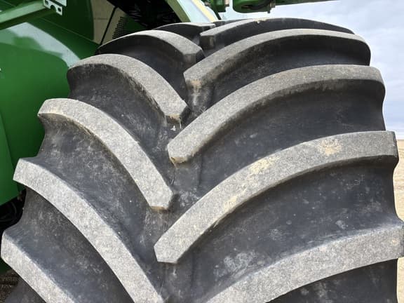 Image of John Deere S760 equipment image 3