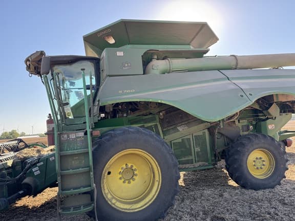 Image of John Deere S760 equipment image 4