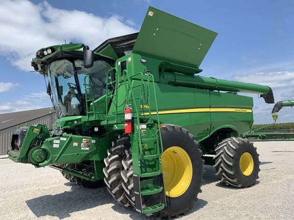 2022 John Deere S760 Equipment Image0