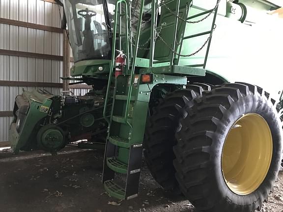 Image of John Deere S760 equipment image 2
