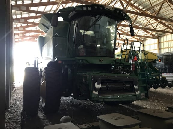 2022 John Deere S760 Equipment Image0