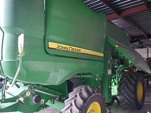 Main image John Deere S760 4