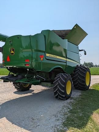Image of John Deere S760 equipment image 2