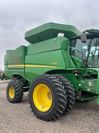 Image of John Deere S760 Primary image