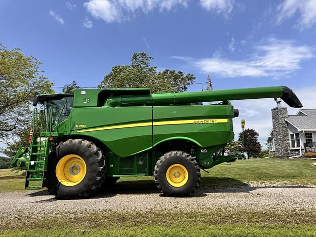 Image of John Deere S760 equipment image 2