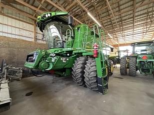 Main image John Deere S760