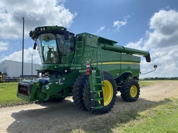 Main image John Deere S760