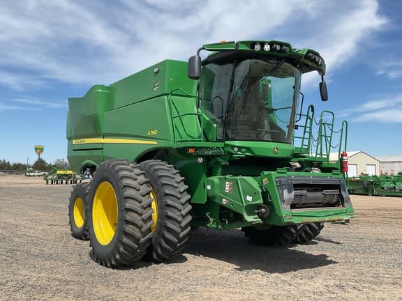 Image of John Deere S760 Primary image
