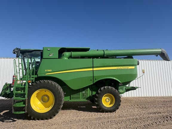 2022 John Deere S760 Equipment Image0