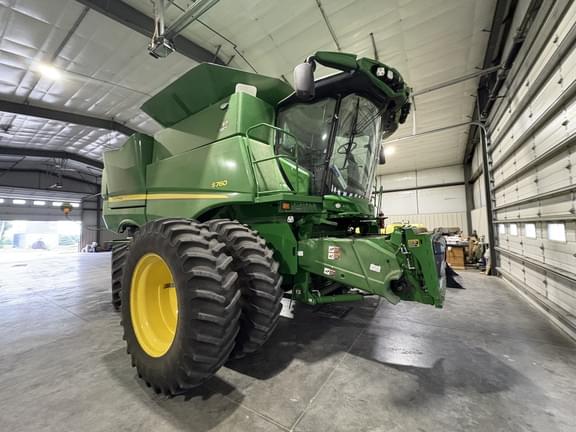 Image of John Deere S760 equipment image 2
