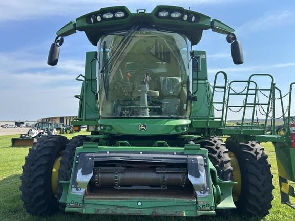 Image of John Deere S760 equipment image 2