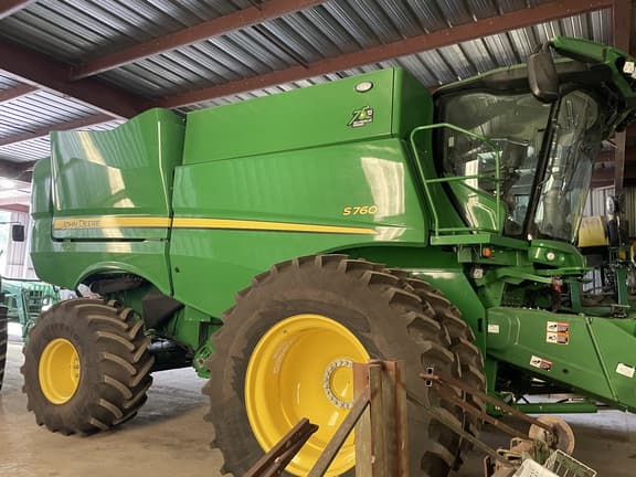 Image of John Deere S760 equipment image 1