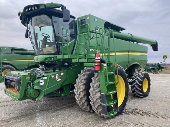 Main image John Deere S760