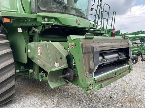 Image of John Deere S760 equipment image 4