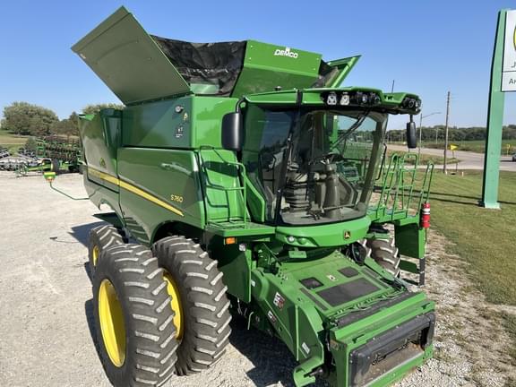 Image of John Deere S760 equipment image 2