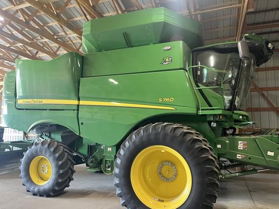 Image of John Deere S760 Primary image
