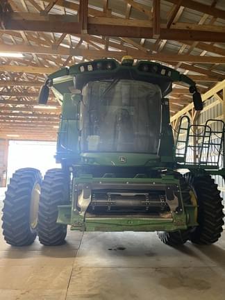 Image of John Deere S760 equipment image 1