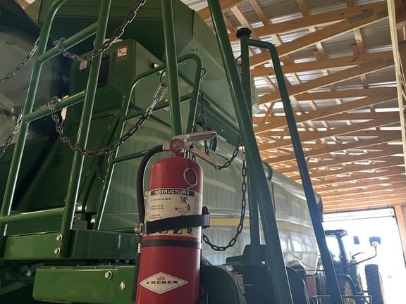 Image of John Deere S760 equipment image 3