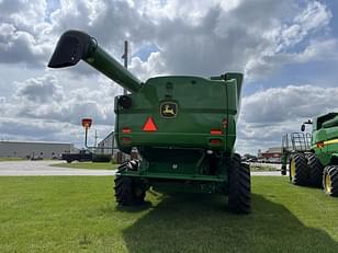 Main image John Deere S760 4