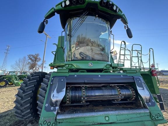 Image of John Deere S760 equipment image 4
