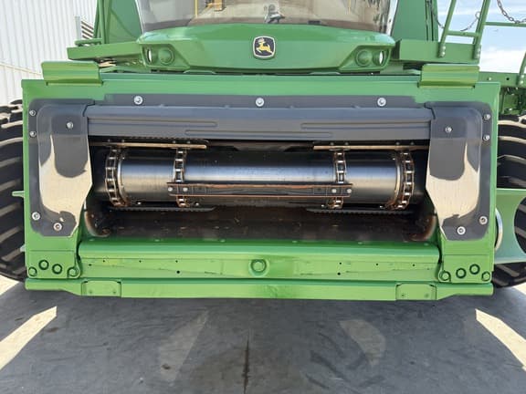 Image of John Deere S760 equipment image 4