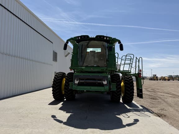 Image of John Deere S760 equipment image 3