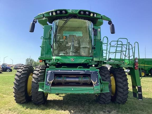 Image of John Deere S760 equipment image 1